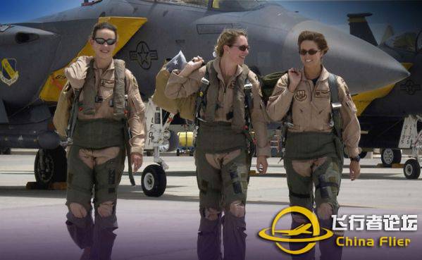 各国美女飞行员齐亮相-2440 