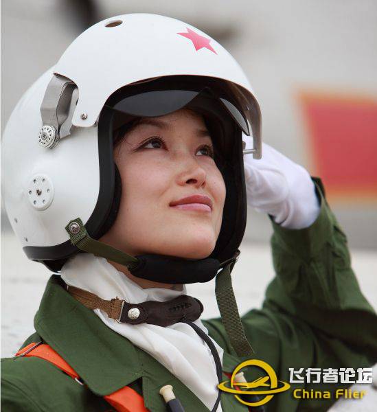 各国美女飞行员齐亮相-3550 