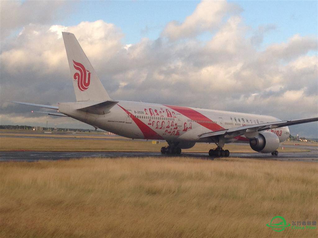 巴黎戴高乐 国航微笑中国， NAN787，SAS FIANIR LOT。。-2520 