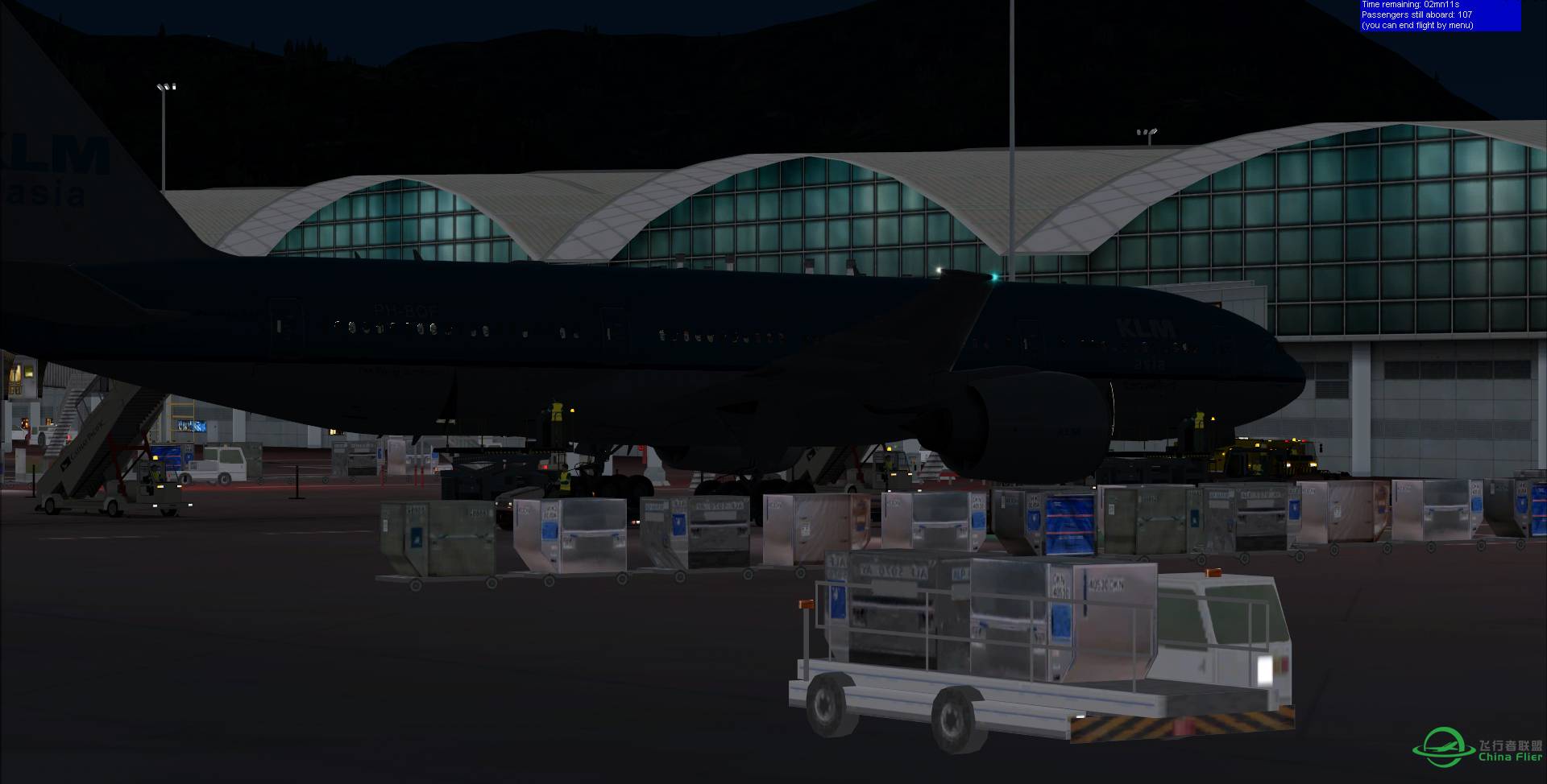 KLM777：飞一趟长途容易吗？进场时还让我驼着..【强势插入】-6121 