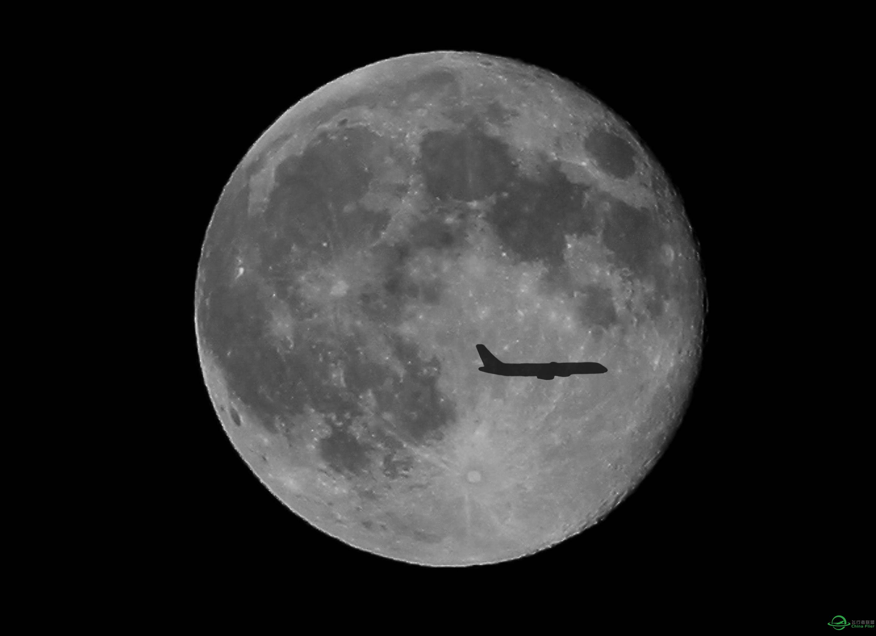 ZBAA上空的大圆月！-1996 