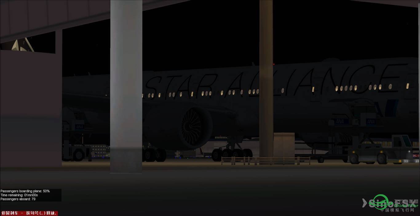 东京羽田国际空港夜晚起飞前，还是B777-8054 