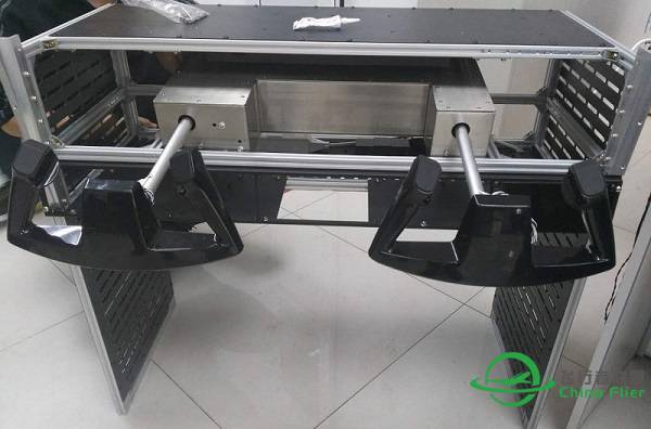 新鲜出炉的全动型飞行模拟器的外设大摇杆 第一时间给坛友-3170 