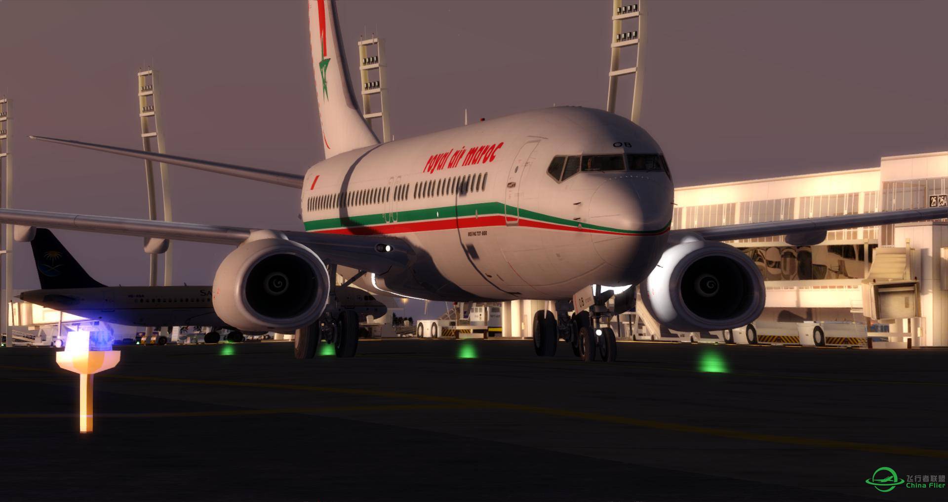 大漠落日黄金图，皇家摩洛哥航空落地达曼法赫德国王国...-4046 