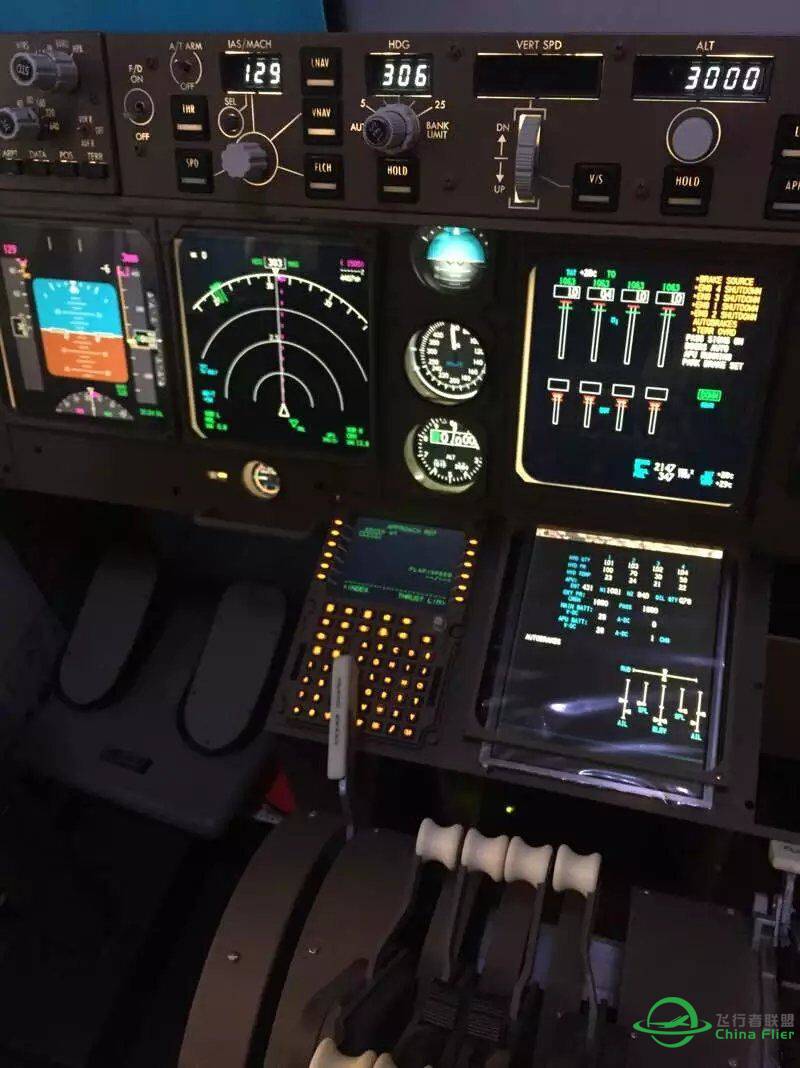 波音747 MIP-2489 