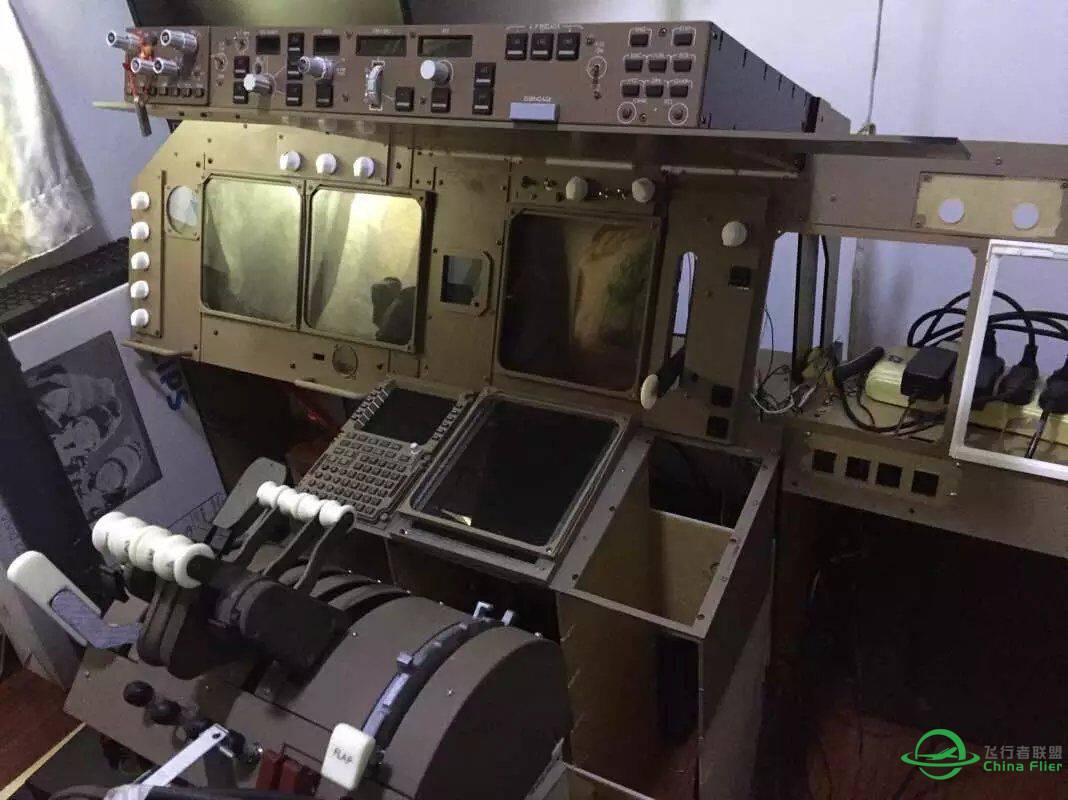 波音747 MIP-133 