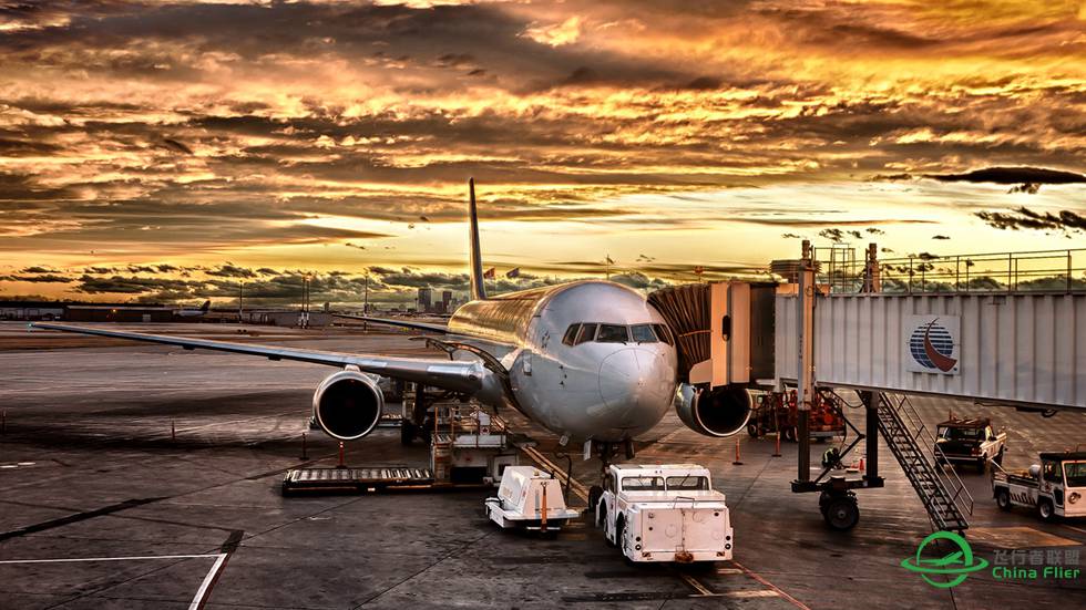 来一波2K分辨率的飞机壁纸，欢迎下载！-7360 