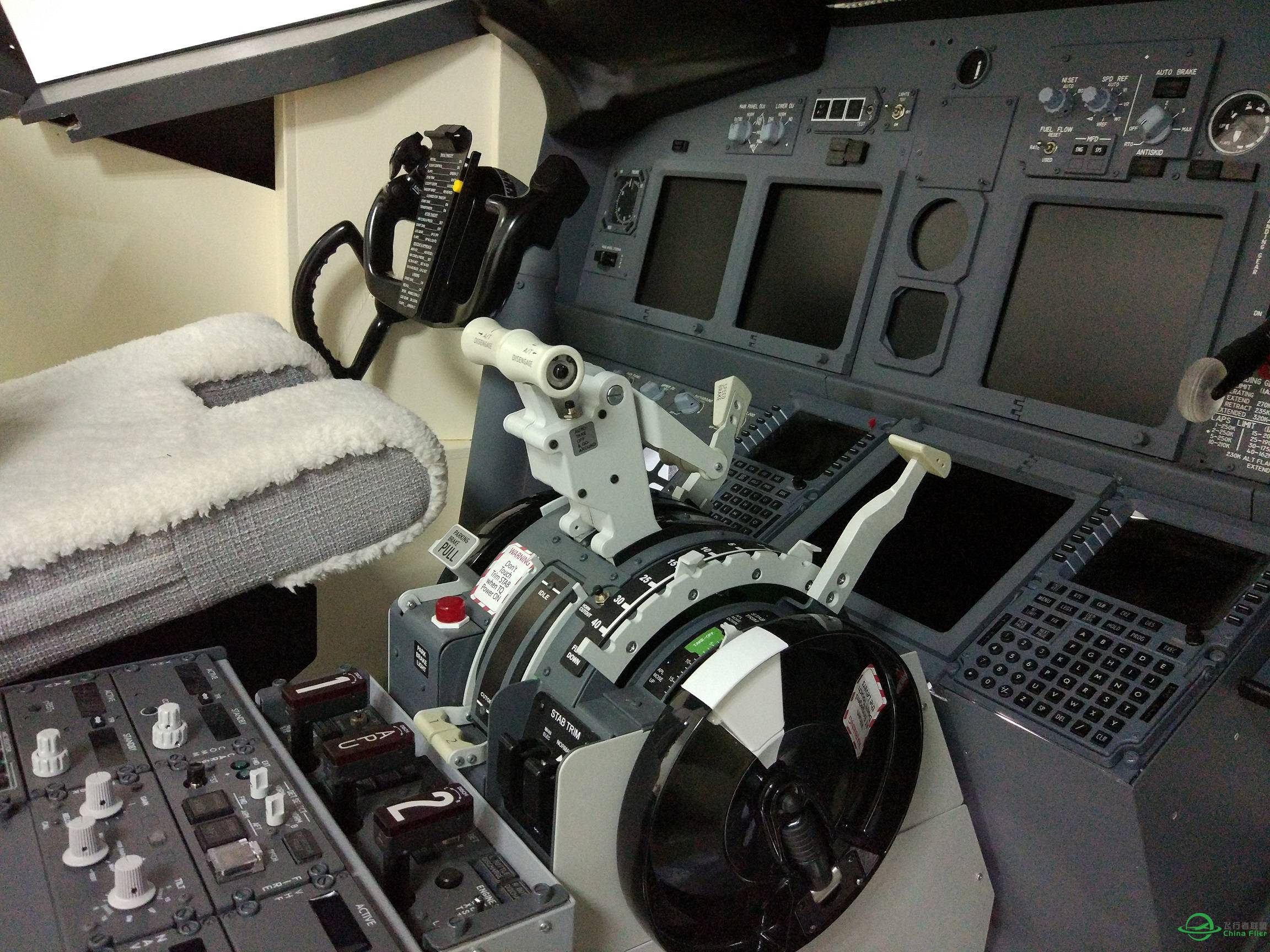 如何不用键盘鼠标摇杆玩转P3D-9462 