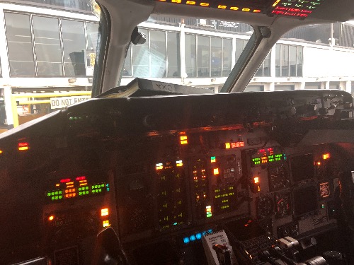 MD80 B788驾驶舱一日游-6641 