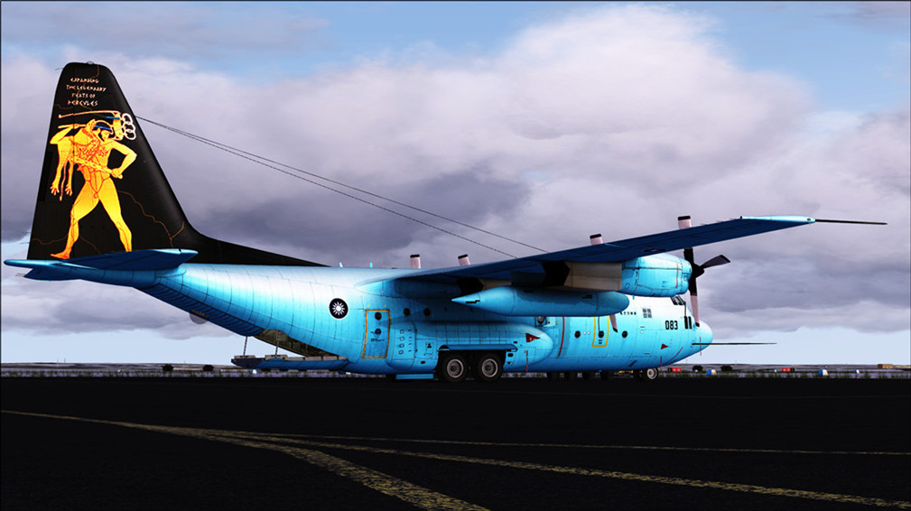 國軍 C-130X 空中炮艇-7921 