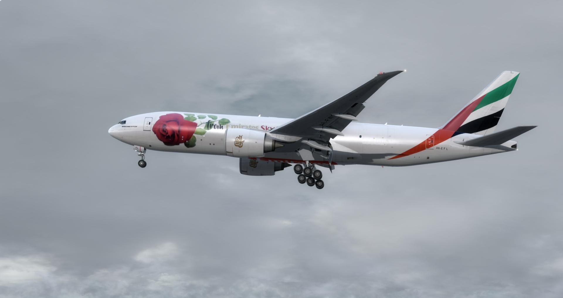 你是我的玫瑰花 520空降浦东 Emirates SkyCargo B777F-4396 