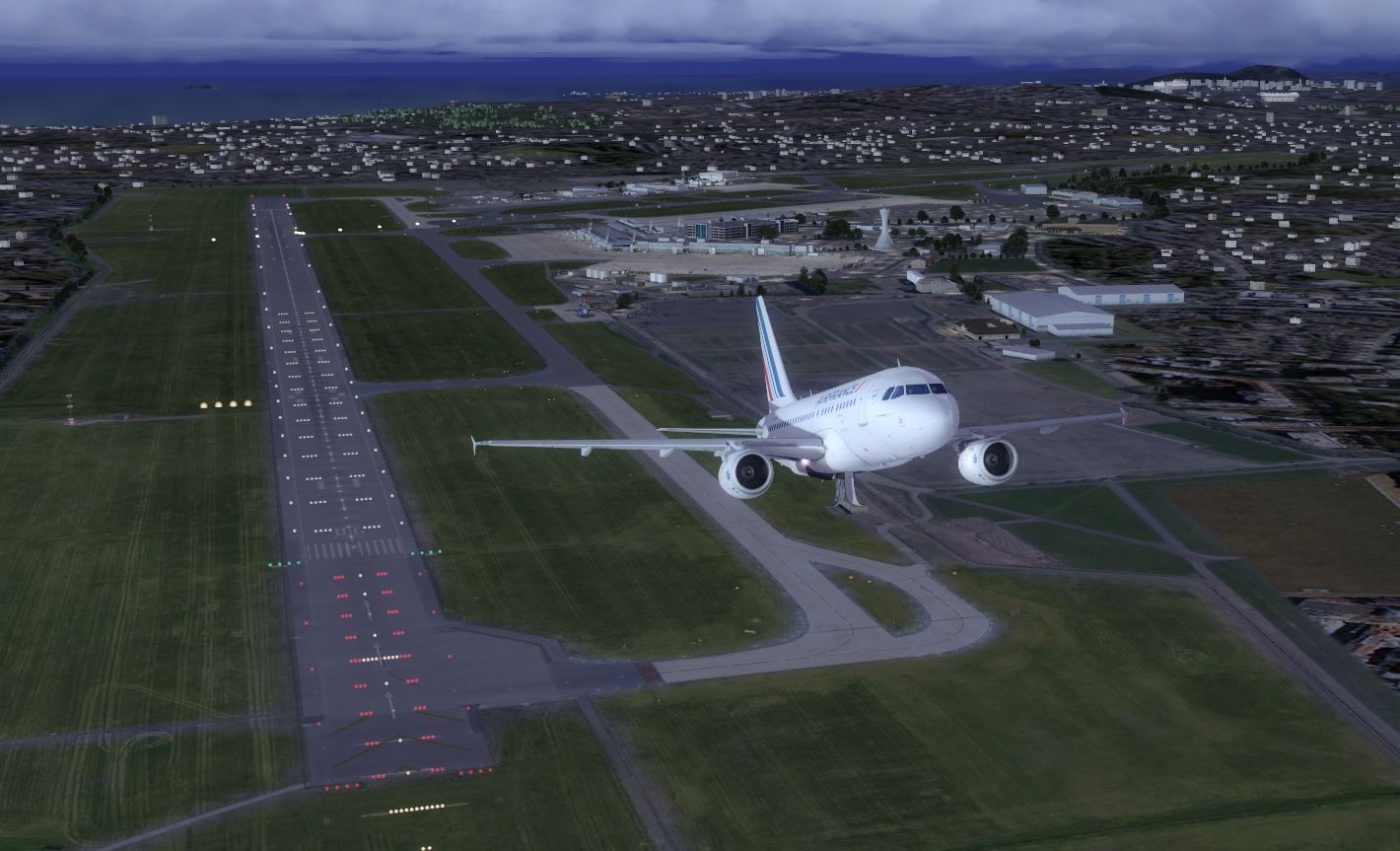 British Airbus A318 @ EGPH Night-5767 