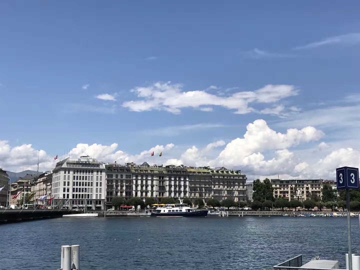 只有一张飞行图片，其它是游玩的，占用这里只是为了分享-9220 