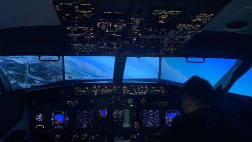 北京莱特飞行者带你体验波音737-800-8709 