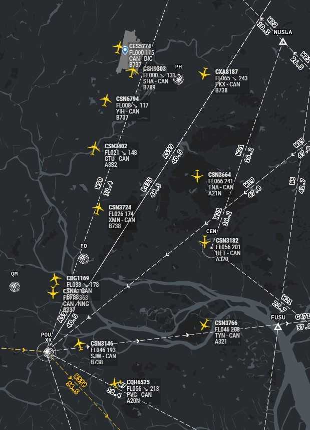 雷达视角繁忙的白云机场-5727 