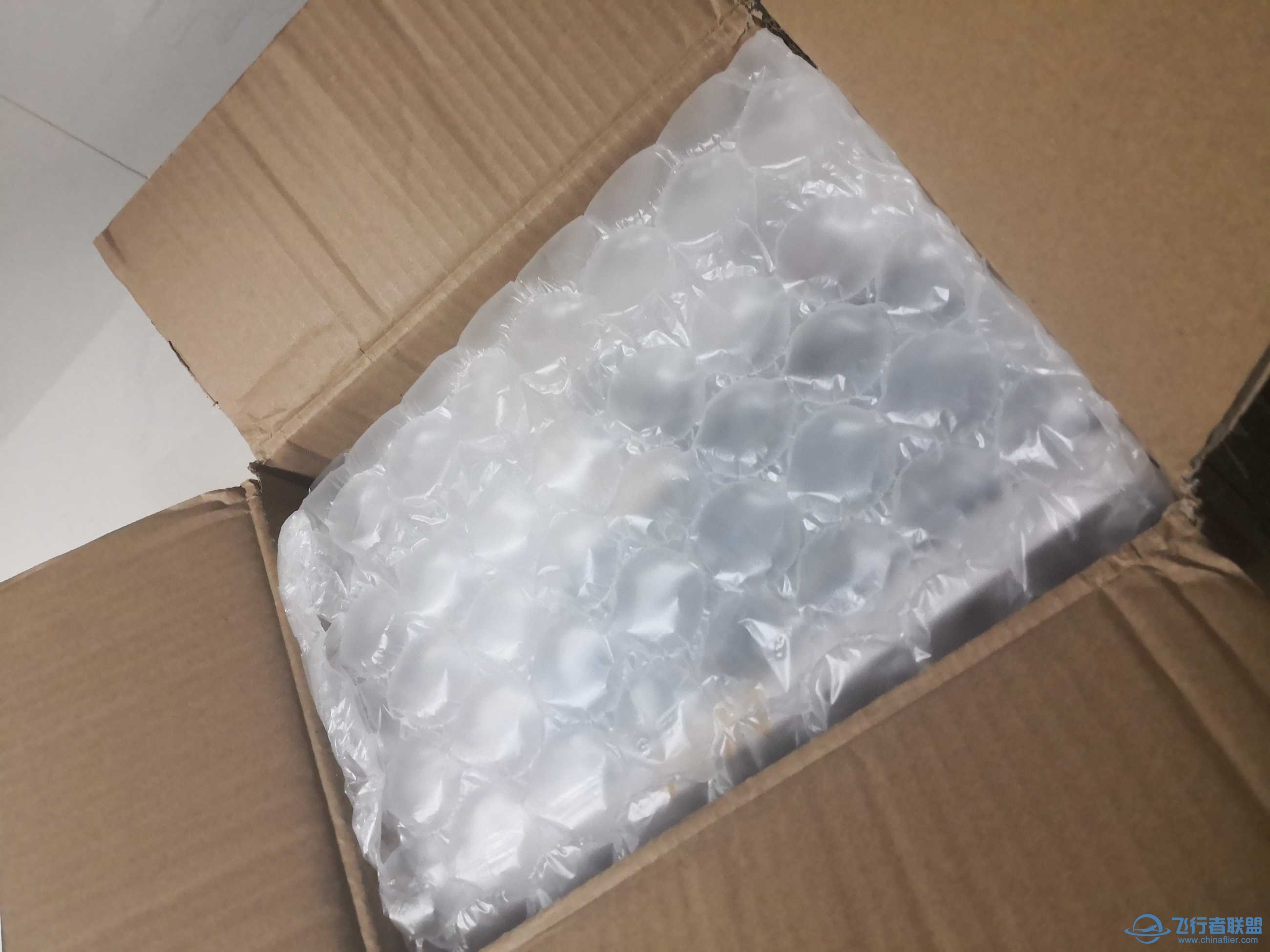 感谢图马思特赞助CFR联飞活动的奖品--节流阀开箱-6157 