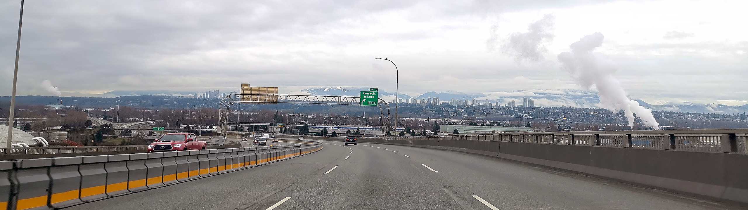 疫情回不去，月是故乡明-385 