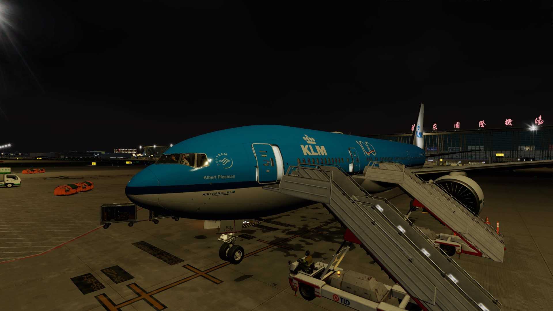 772ER第一飞 ZSPD-EHAM-18 