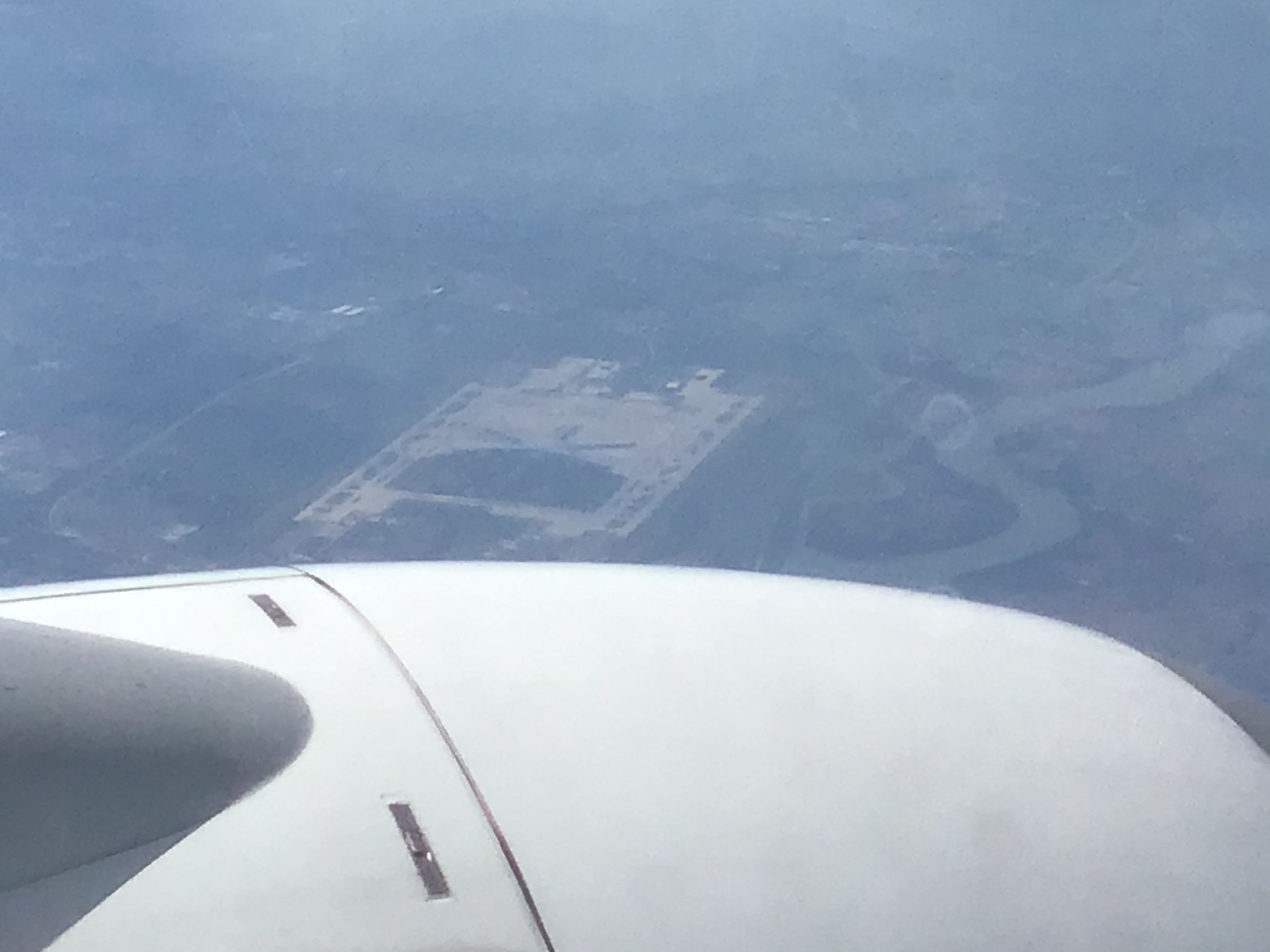 胶 东 机 场。-4180 