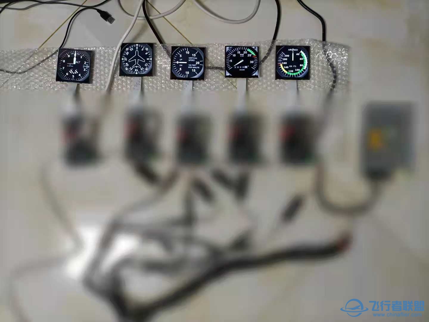 飞行仿真仪表批产完成-4898 