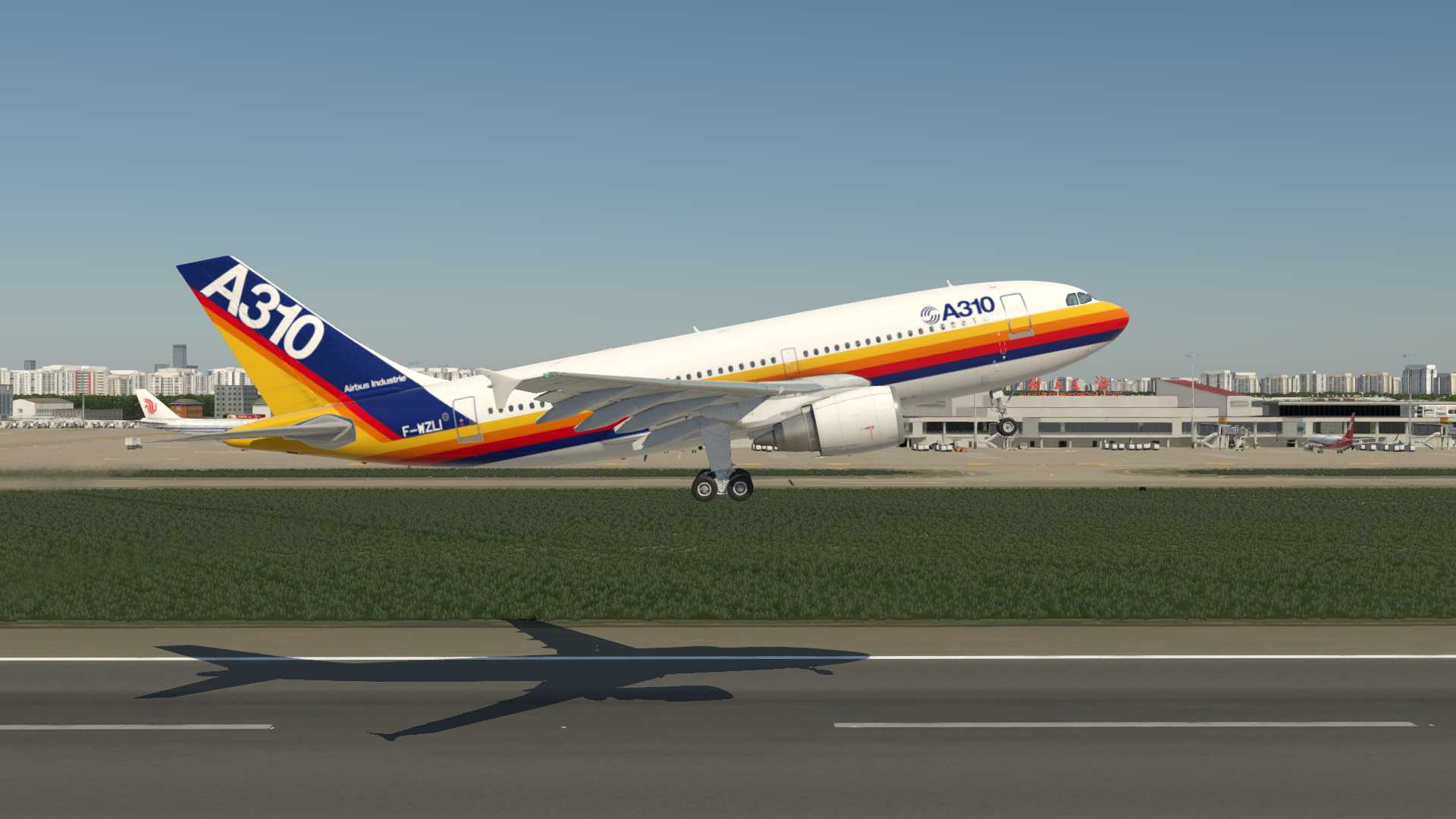 空客原厂A310，上海虹桥-台北桃园-7913 