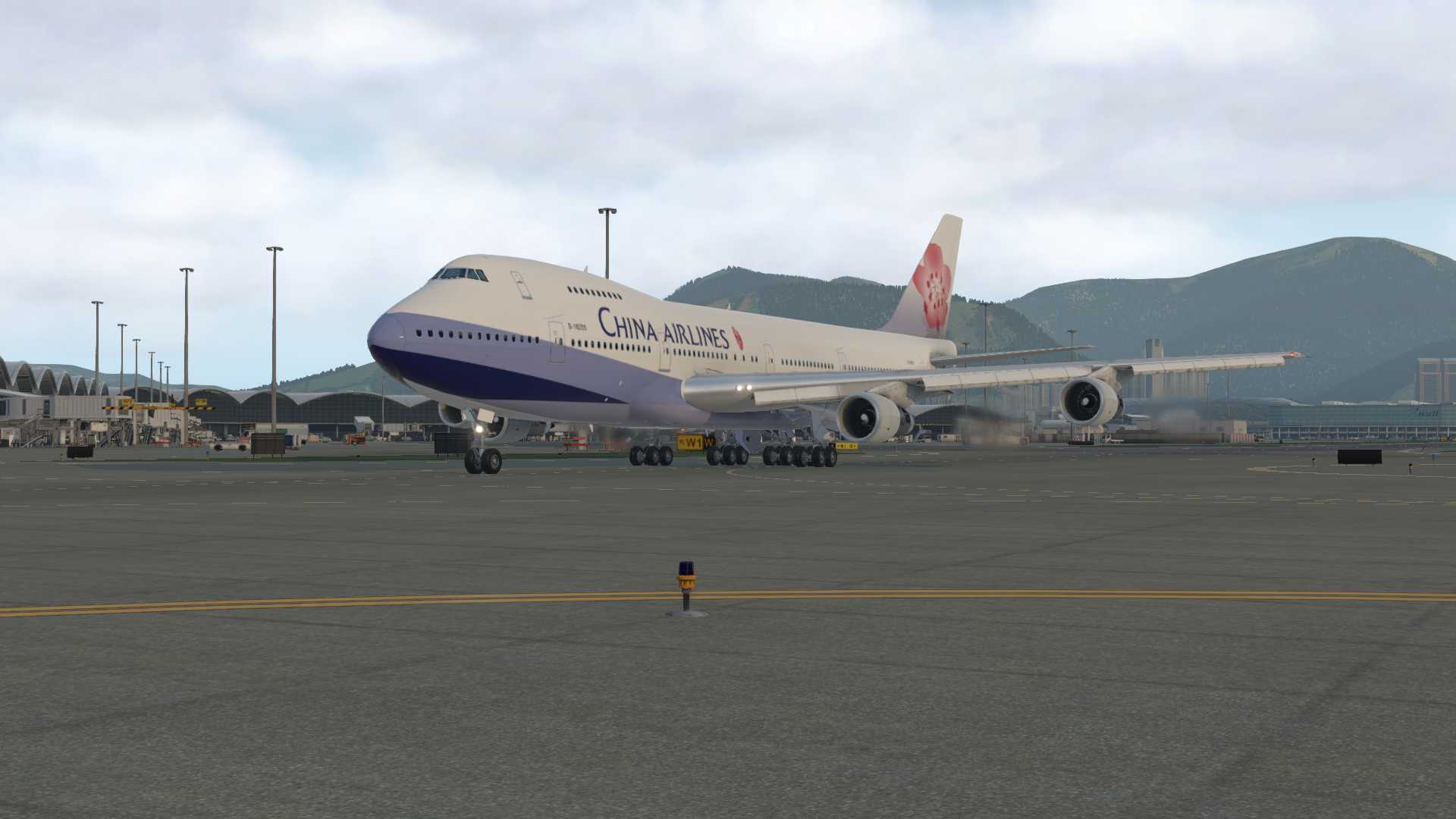 华航747-209B，香港-台北-8175 