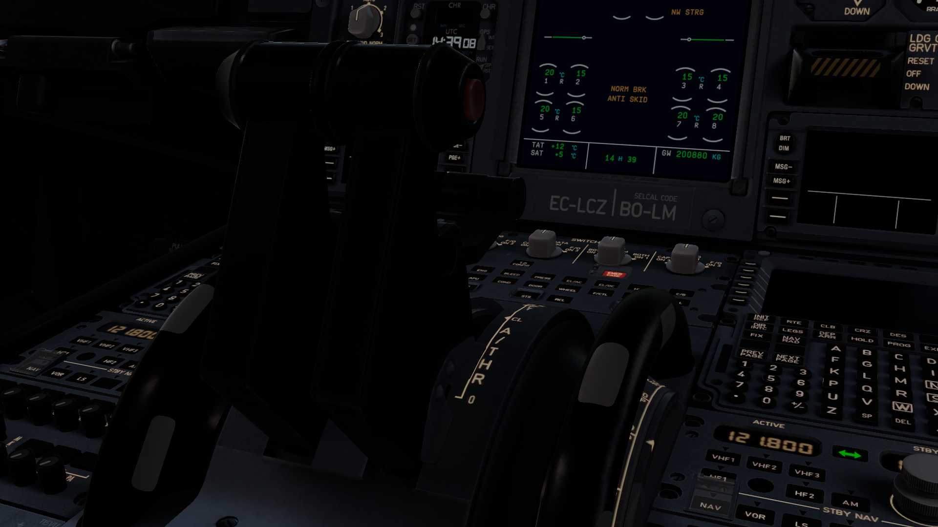 XPLANE11与XPLANE12驾驶舱对比-2914 