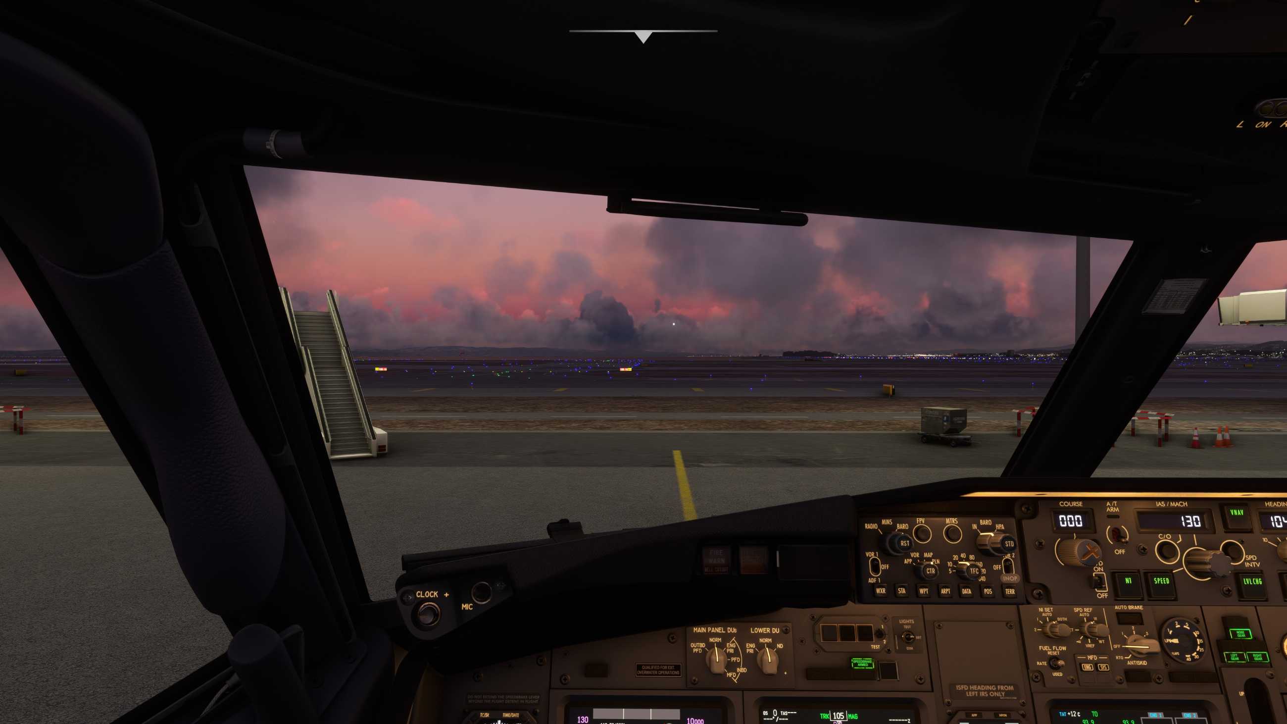 新出的PMDG 737-700 搭配上晚霞使用更佳-519 