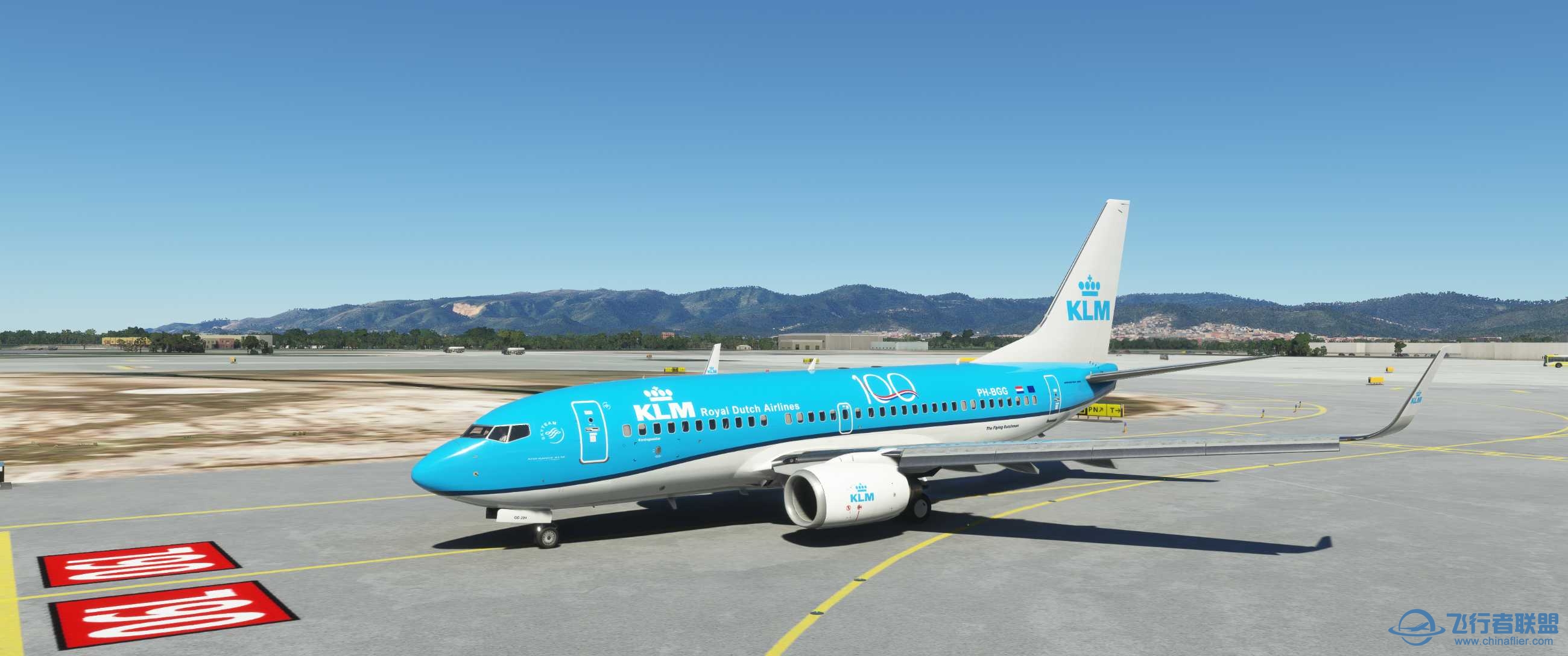 直布罗陀机场荷兰皇家航空737-700-1628 