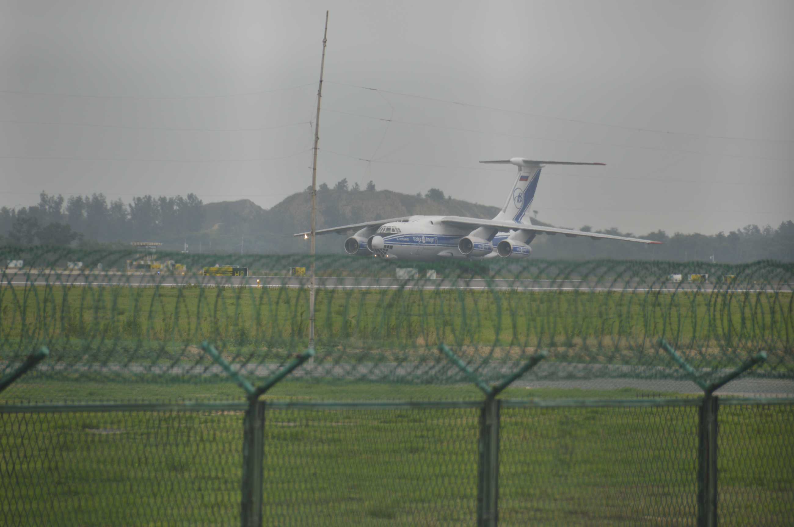 有没有那个大佬知道这架飞机的型号和所属航空公司吗-5399 