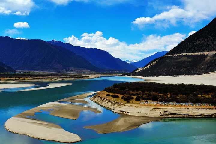 停杯投箸不能食，拔剑四顾心茫然。-191 