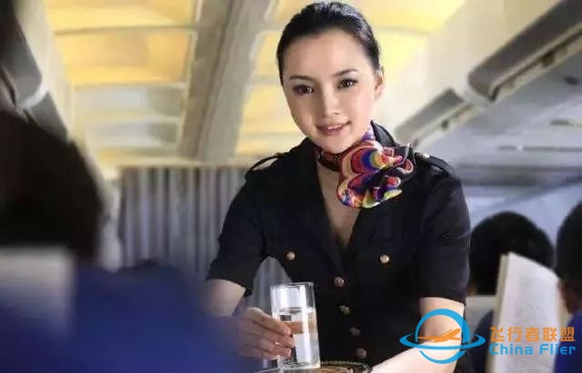 如何舒适度过长途飞行的十几个小时-5133 