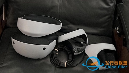 PSVR2头显及控制器实机曝光，工作室声称伪造-4881 