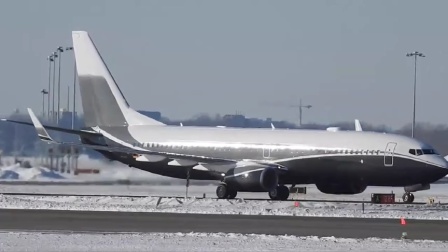 ACM航空波音737-800 BBJ2飞机降落蒙特利尔-473-9794 