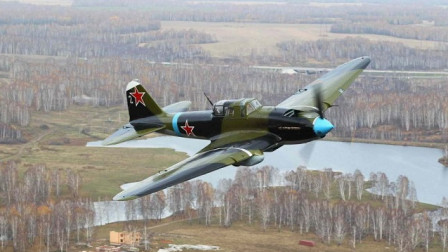 前苏联“飞行坦克”伊留申IL-2攻击机 德国陆军恐惧的黑色死神 二战洗地专用神器-9726 