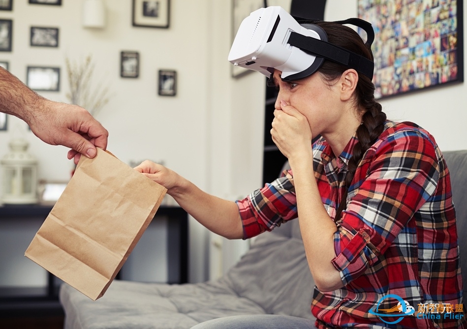 头显戴上就吐， 小扎长腿竟是「诈骗」！烧完100亿美元 ...-8188 