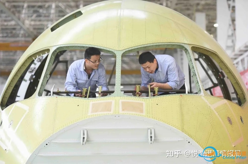 成都航空航天业腾飞，川航空客350大运会涂装完成，空客全 ...-114 