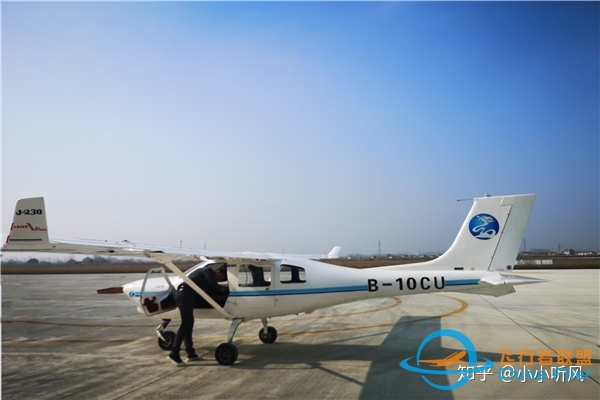 飞天梦：记一次私人飞机飞行体验-1020 