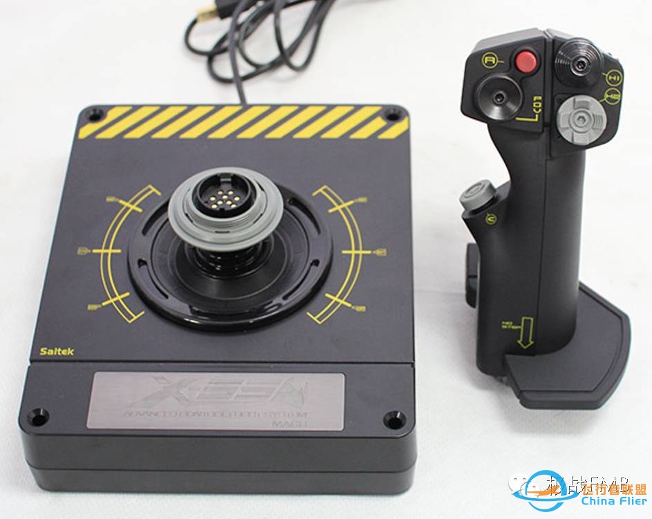 飞行控的福音!专业飞行摇杆——赛钛客X55测评-9730 