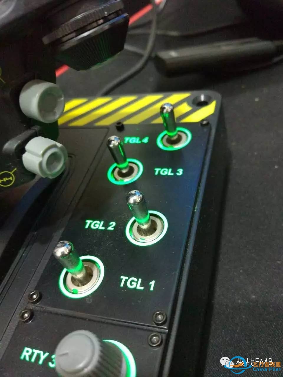 飞行控的福音!专业飞行摇杆——赛钛客X55测评-5272 