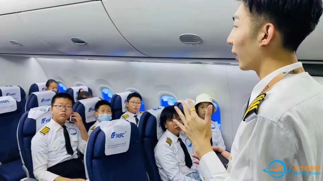 [飞行奇遇记2.0升级版上线]5月3日,变身中国小机长,get开飞机新技能,波音塞斯纳双机型驾驶,机场安检情景模拟,5D影院~-9471 