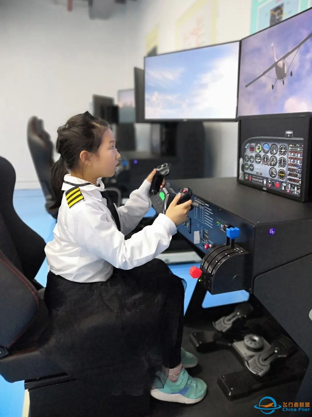 万妈秋游【班级定制】 天空之城淘气堡、空客A320升降操作、塞斯纳172五边飞行模拟、DIY小飞机……-1361 