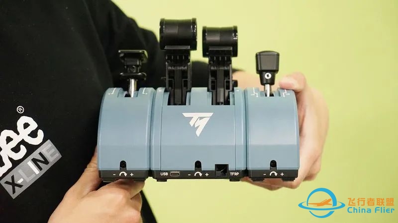 图马思特TCA飞行摇杆三件套开箱:还原驾驶舱意象的三块拼图-7775 