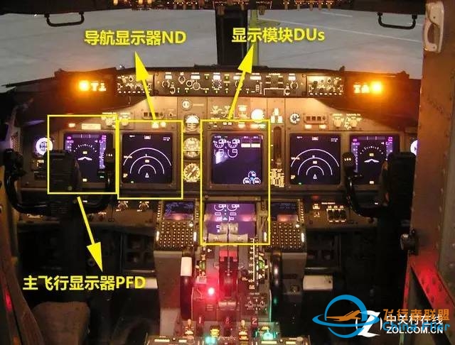 走进波音737驾驶舱-8229 