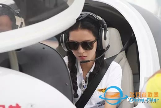 飞行员训练用机为什么都选择钻石DA40?-9346 