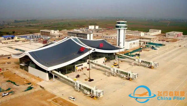 家乡的机场-3692 