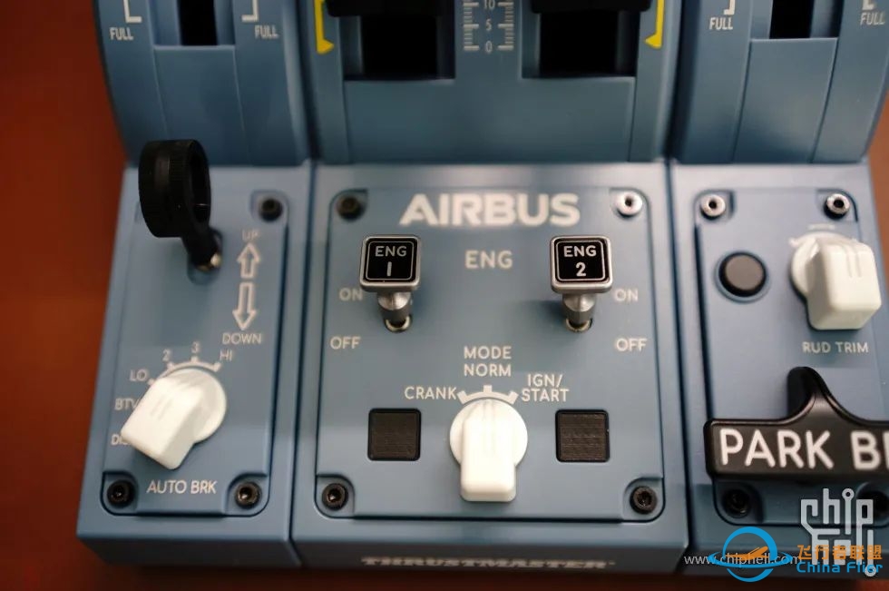 [电脑] 向风而行的飞行员舒克--图马思特TCA空客摇杆套装赏析-2957 