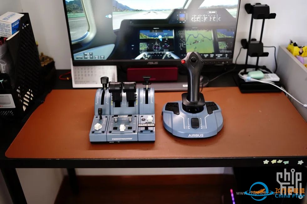 [电脑] 向风而行的飞行员舒克--图马思特TCA空客摇杆套装赏析-7206 