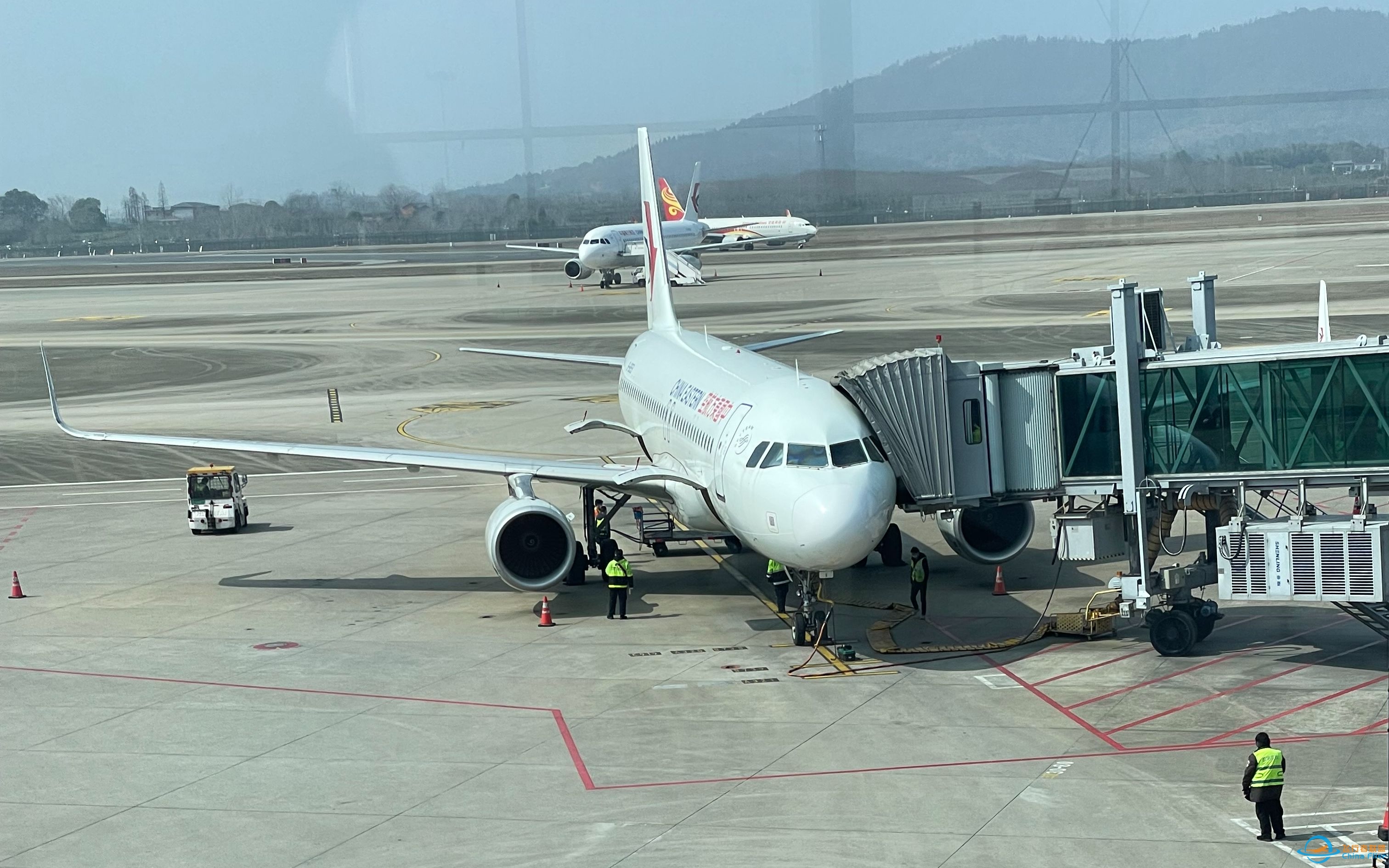 中国东方航空A320-200经济舱飞行体验（南昌→北京/大兴）-3150 