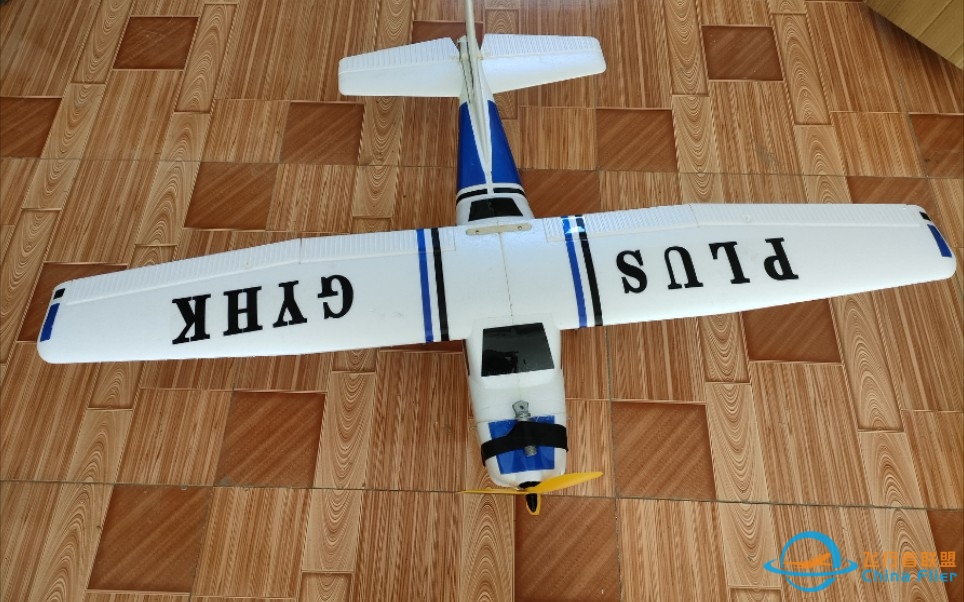 赛斯纳首飞，好久没飞固定翼了，-4962 